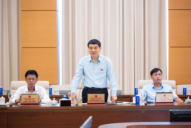 Chủ nhiệm Ủy ban Văn hóa và Xã hội Nguyễn Đắc Vinh. Ảnh: Media Quốc hội