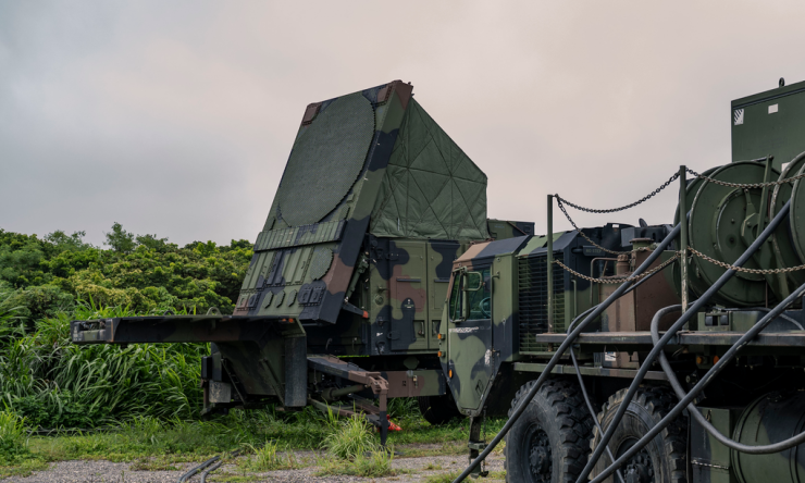 Radar AN/MPQ-65 của tổ hợp Patriot Mỹ tại căn cứ không quân Kadena, Nhật Bản hồi năm 2025. Ảnh: USAF