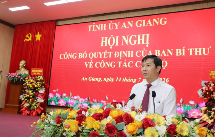 Ông Nguyễn Thành Tâm,&nbsp;Phó Trưởng Ban Tổ chức Trung ương phát biểu tại lễ công bố quyết định. Ảnh: HC