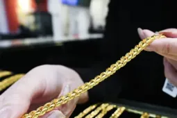 Giá vàng hôm nay (14/7): Tiếp tục giảm mạnh