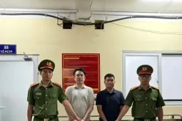 Bắt khẩn cấp 2 đối tượng dừng xe ô tô, đuổi đánh nhau giữa giao lộ