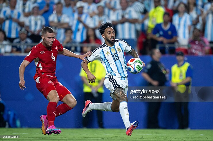 Nico González nhiều lần tạo khác biệt sau khi vào sân từ ghế dự bị