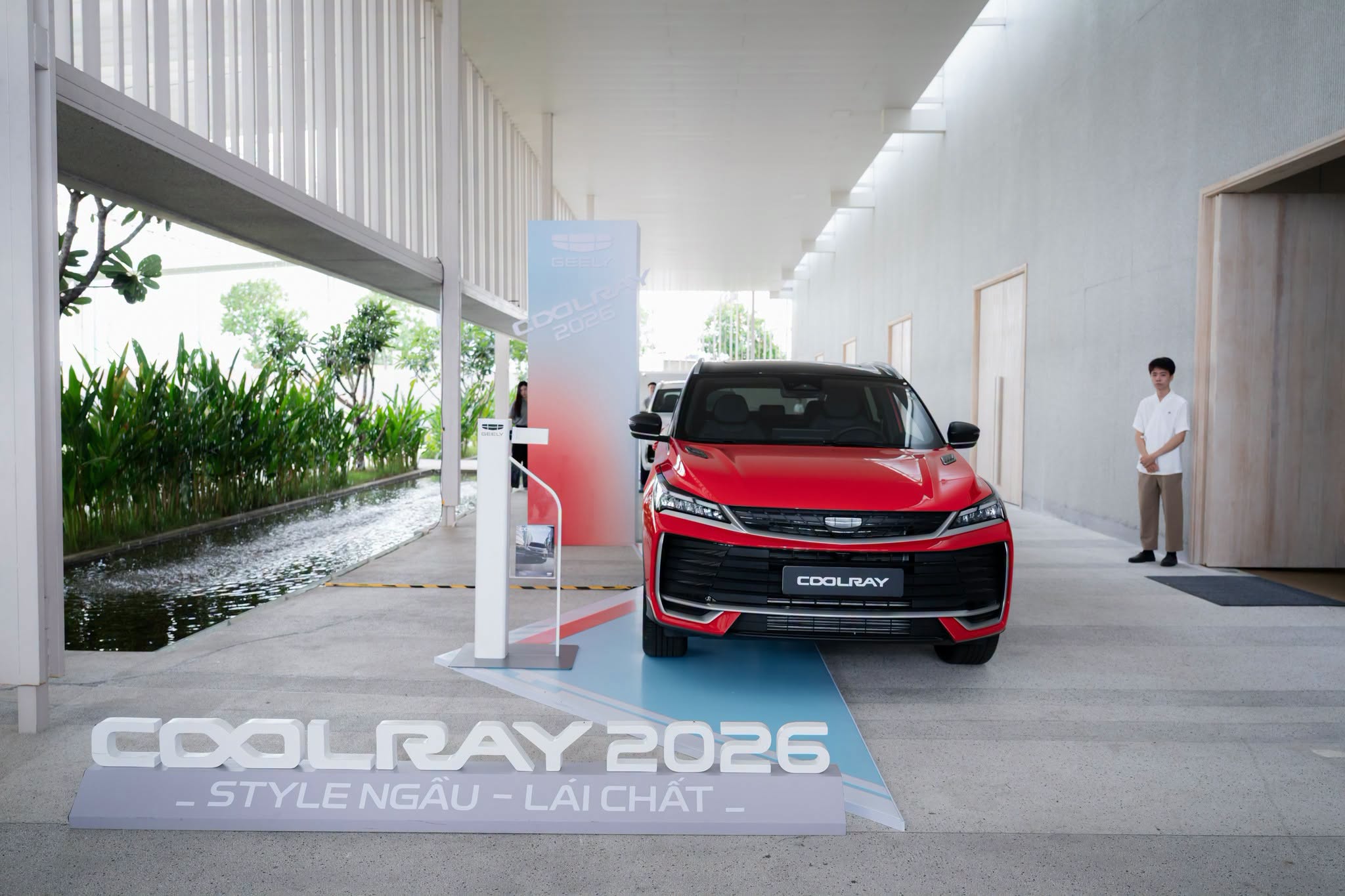 Geely Coolray 2026 vừa ra mắt thị trường Việt Nam đầu tháng 6 với giá từ 499-599 triệu đồng. Mẫu SUV đô thị này hiện đã hoàn tất giai đoạn ghi nhận khách hàng Early Bird.