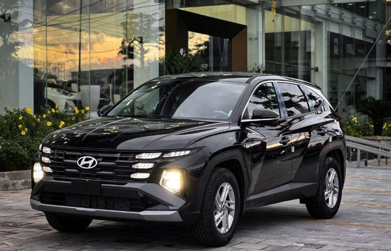 Hyundai Tucson là mẫu xe SUV 5 chỗ đang được nhiều khách hàng Việt quan tâm.&nbsp;