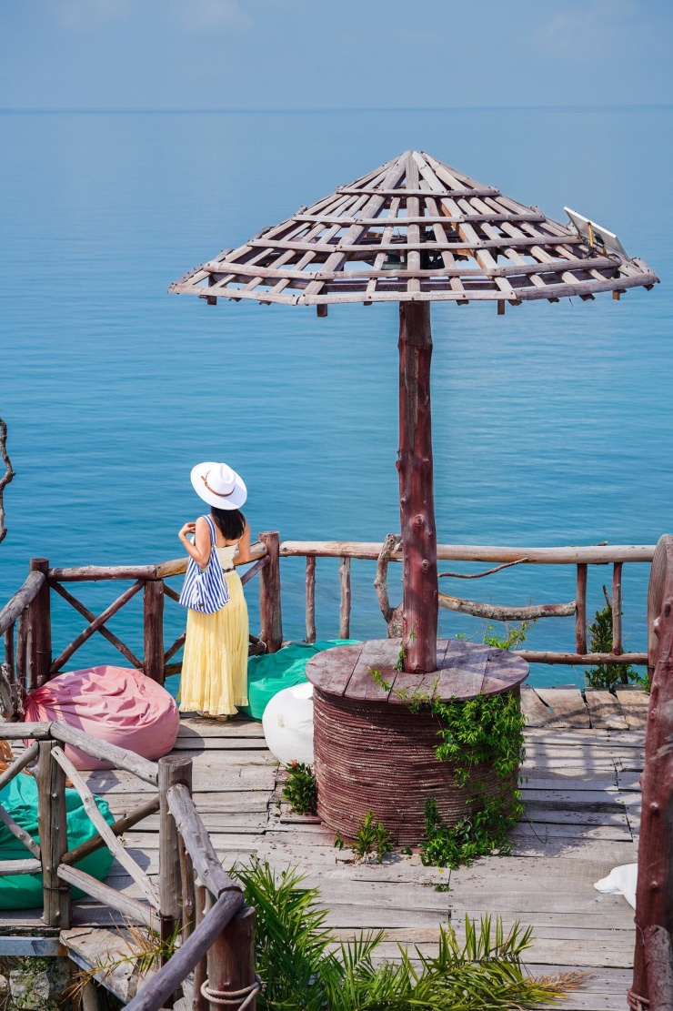 Khu vực hòn pháo đài có góc ngắm cảnh ấn tượng
