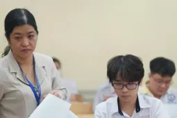 Điểm chuẩn công nghệ thông tin các trường phía Nam: Ngành nào sát mốc 30 điểm?
