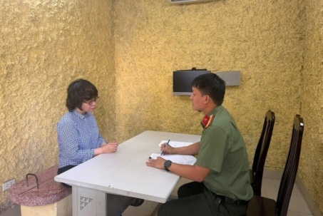 Vụ cuốn sách 'Chuyện với Thanh': Khởi tố Giám đốc NXB Hội Nhà văn và 2 người khác