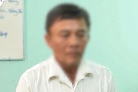 An Giang khởi tố, bắt giam đối tượng hiếp dâm bé gái bán vé số