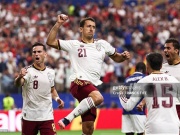 Tình huống HOT đại chiến Pháp - Tây Ban Nha: Oyarzabal đá penalty mở tỷ số