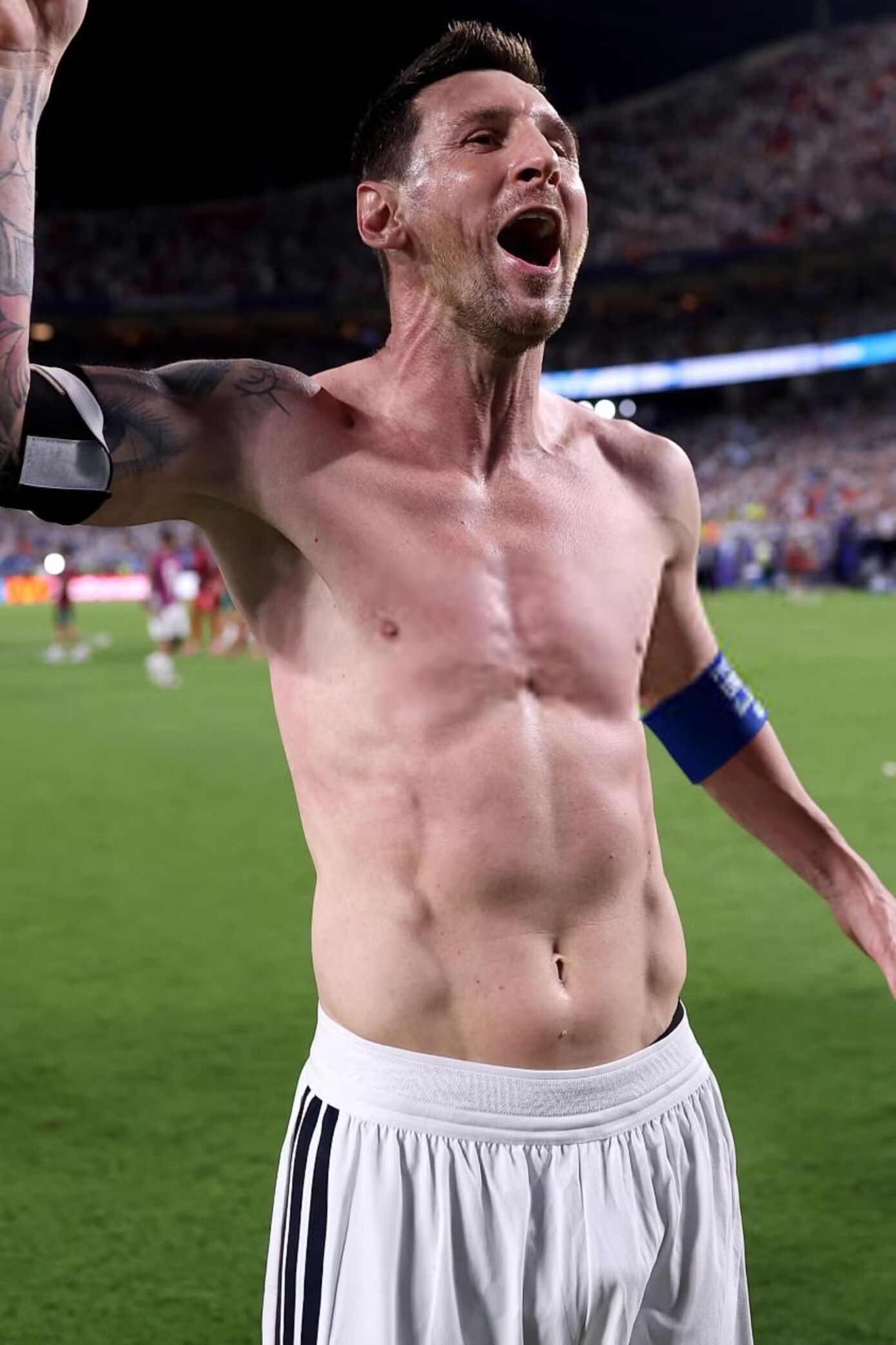 Haaland vượt hết Messi, Neymar và Ronaldo - 56