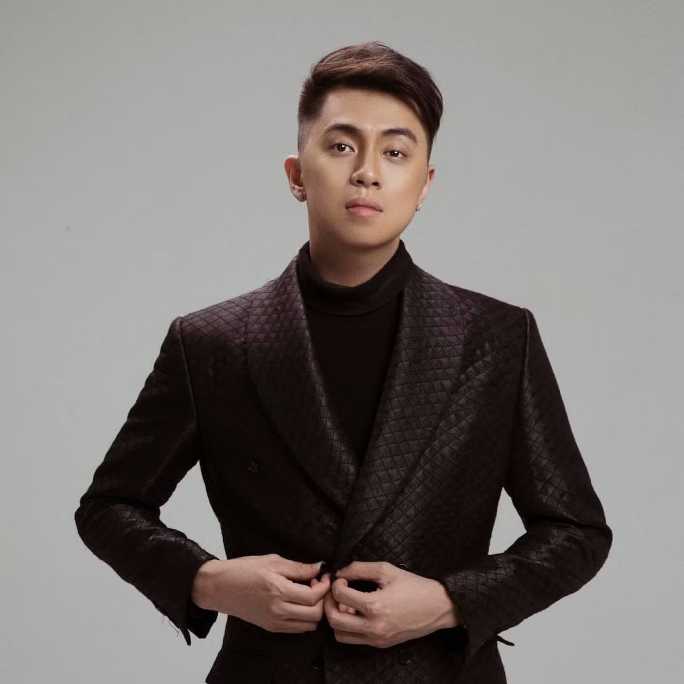 DJ Thái Hoàng nổi tiếng với nhạc TikTok.