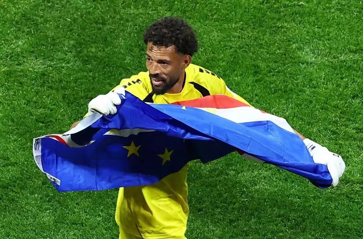 Haaland vượt hết Messi, Neymar và Ronaldo - 21