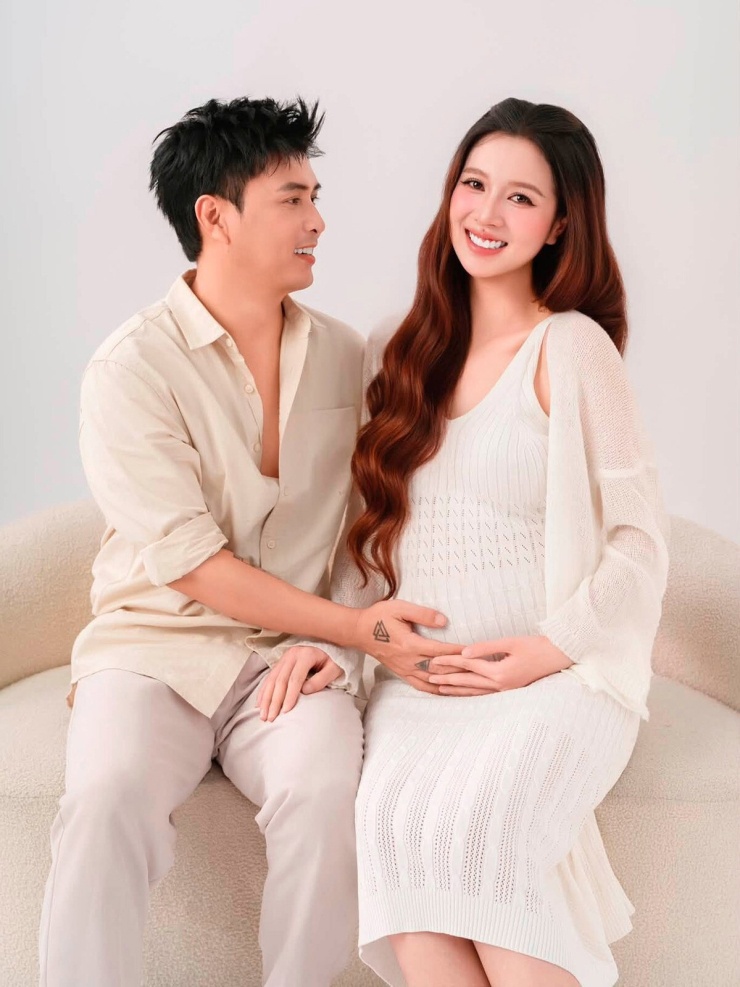 Ảnh sao 16/7: Phương Oanh sành điệu xuống phố - 7