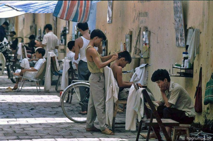 Hà Nội thời 'bia hơi 2.000 đồng' trong mắt khách Tây - 11