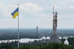 Động thái mới nhất của ông Zelensky khiến người Ukraine lo ngại để mất Kiev