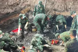 Phát hiện thêm 19 hài cốt liệt sĩ cùng 1 bộ hài cốt tập thể tại Công viên Lê Thị Riêng