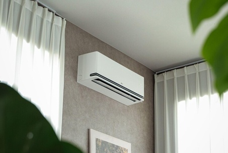 Muốn tiết kiệm điện khi ngủ, đừng chỉ nghĩ đến việc tắt điều hòa