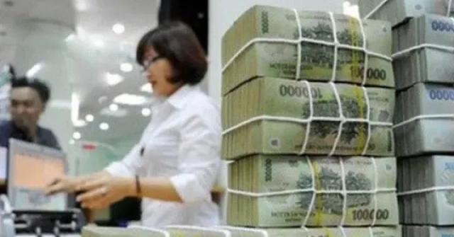 "Tiền trong dân rất nhiều"