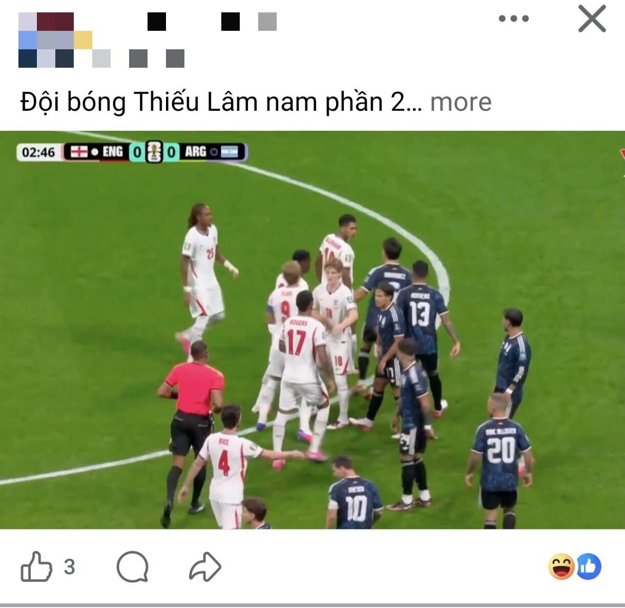 Dân mạng gọi trận đấu như "đội bóng thiếu lâm".