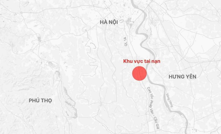 Tai nạn xảy ra trên cao tốc Pháp Vân - Cầu Giẽ rạng sáng 17/7 tại xã Chương Dương, Hà Nội. Đồ họa: Tâm Thảo