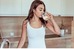 5 việc nên làm ngay sau khi thức dậy để gan khỏe hơn mỗi ngày