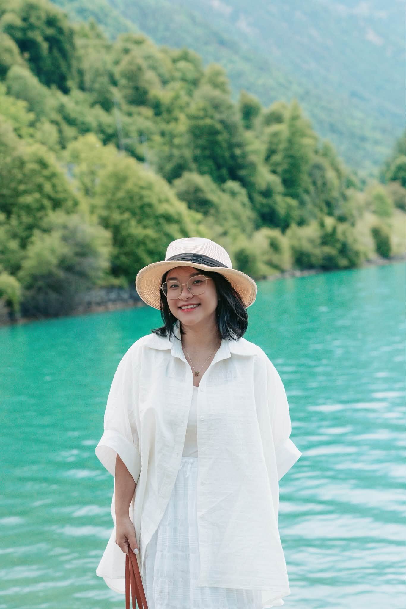 Chị Mai tại làng Grindelwald và Interlaken