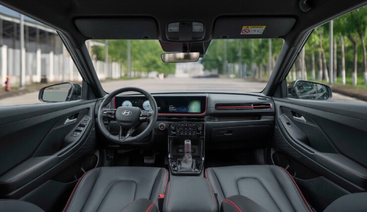 Mổ xẻ ưu nhược điểm của bộ tứ SUV đang nổi hiện nay - 11
