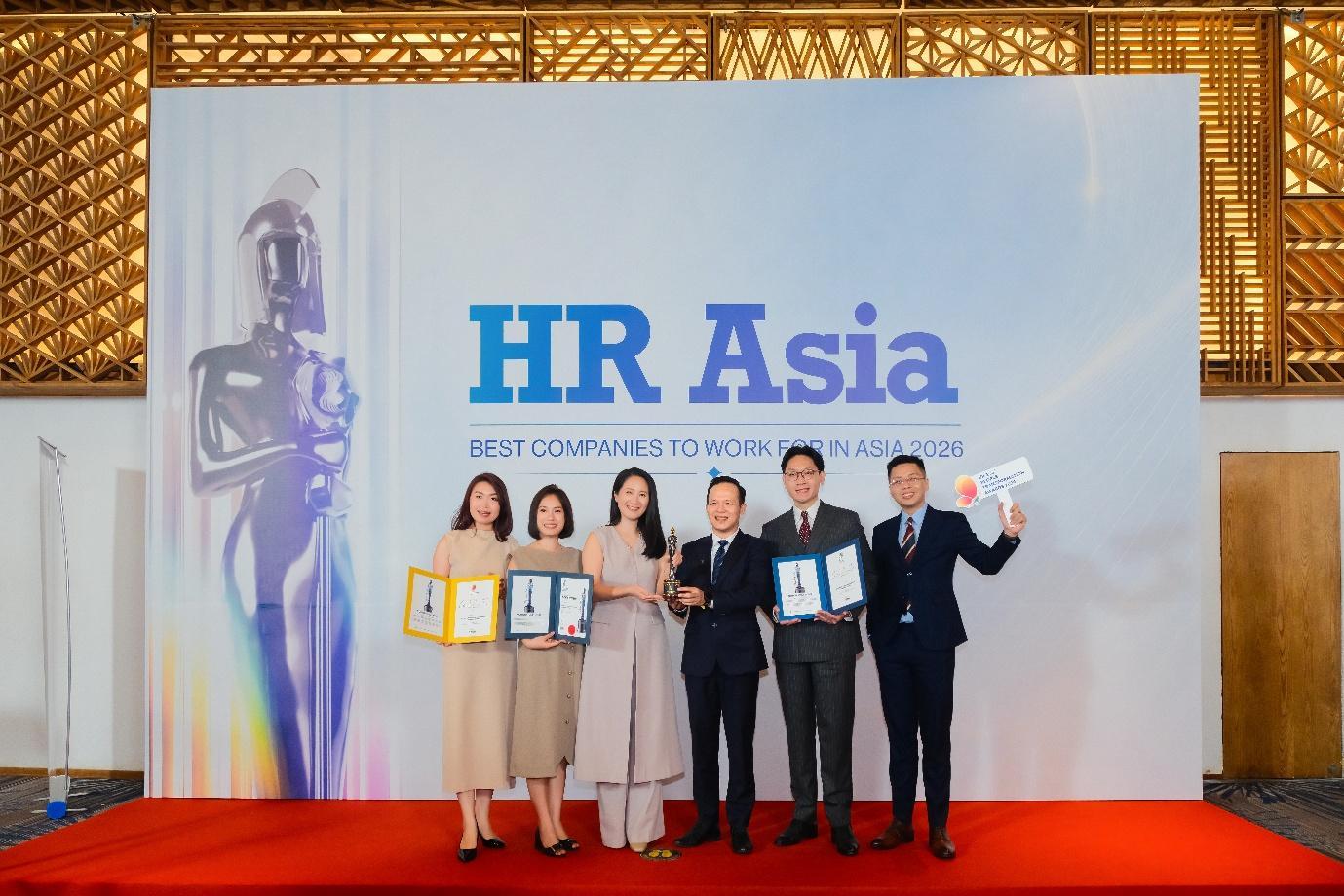 Chubb Life Việt Nam được vinh danh tại HR Asia Awards 2026 nhờ chiến lược phát triển Con người & Văn hóa nhất quán.