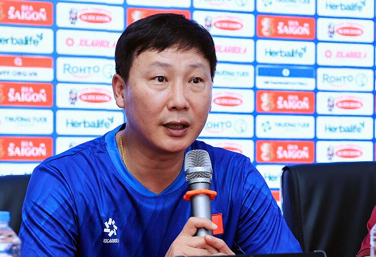 Thầy Kim mơ World Cup cùng ĐT Việt Nam.