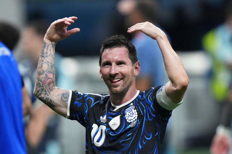 Dù sao này bao nhiêu kỷ lục của Messi bị phá, di sản M10 để lại vẫn thật đồ sộ! Ảnh: AP