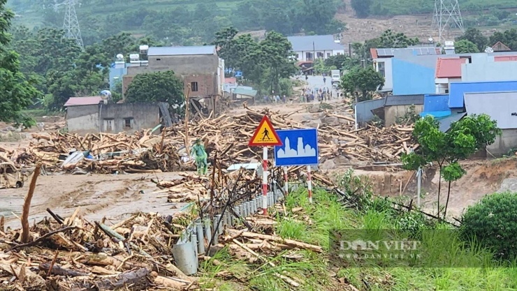 Lũ quét kinh hoàng ở xã Mường Than, tỉnh Lai Châu khiến 4 người chết, 2 người mất tích. Ảnh: Thanh Ngân.