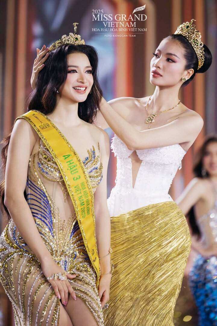 Đinh Y Quyên là Á hậu 3 Miss Grand Vietnam 2025.