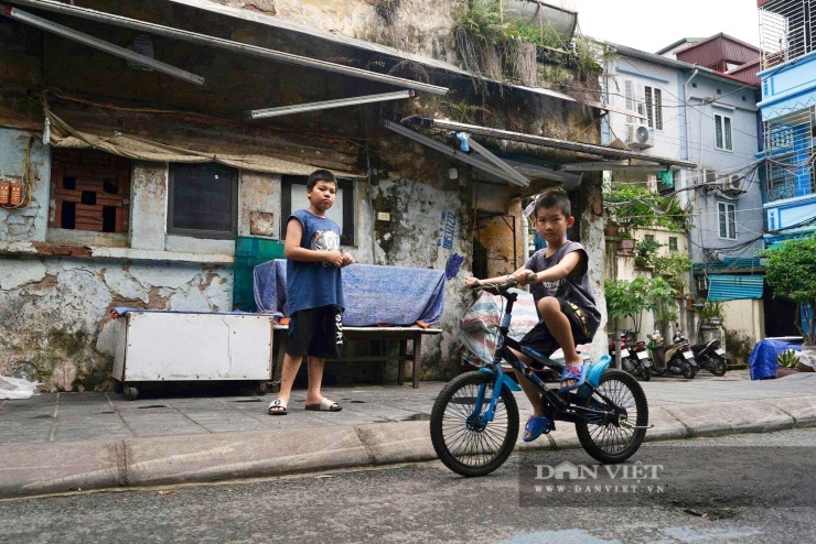 Hiện trạng khu tập thể Trương Định sau hơn nửa thế kỷ sử dụng sắp được thay thế bằng 2 tòa chung cư 30 tầng - 18
