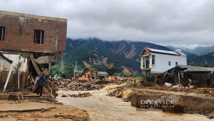 Lũ quét ở Lai Châu: Người dân Mường Than chưa bao giờ thấy trận lũ nào khủng khiếp như vậy - 2