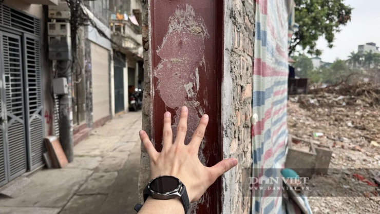 Những căn nhà có hình tam giác, hình thang nhọn gây mất mỹ quan đô thị, lo ngại về an toàn và chất lượng sử dụng. Ảnh: Anh Văn