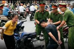 Sáng 18/7: Bênh vực 'chị đại', đàn em vung dao đoạt mạng đối thủ sau lời thách thức đánh nhau