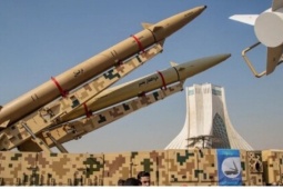 Iran tuyên bố phá hủy 5 máy bay quân sự Mỹ tại Jordan