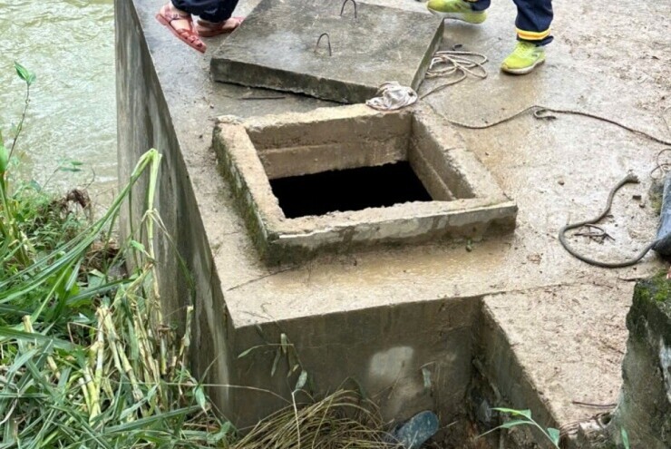 Ngạt khí lúc dọn bể nước khiến 1 người tử vong, 3 người phải cấp cứu