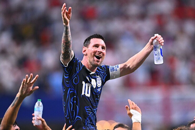 Nóng Messi đoạt "Quả bóng vàng" bất kể thắng hay thua chung kết World Cup