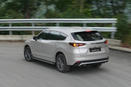 Giá xe Mazda CX-8 niêm yết và lăn bánh tháng 7/2026