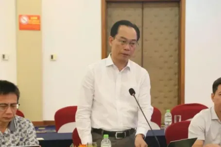 Gian lận thi ở Quảng Trị: Bộ trưởng Bộ GD&ĐT Hoàng Minh Sơn làm việc với UBND tỉnh