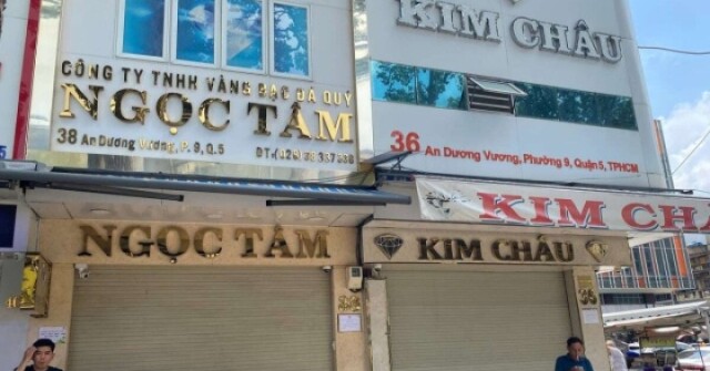 Người TP.HCM ‘toát mồ hôi’ đi bán kim cương