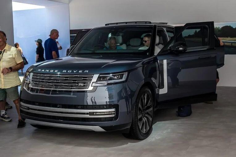 Range Rover phiên bản thuần điện lộ diện trước ngày ra mắt - 2
