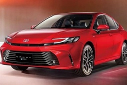 Khai tử bản máy xăng: Camry HEV vô tình phân loại lại "đẳng cấp" sếp Việt?