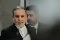 Ngoại trưởng Iran tiết lộ chưa từng gặp lãnh tụ tối cao, thừa nhận lỗ hổng an ninh vẫn tồn tại