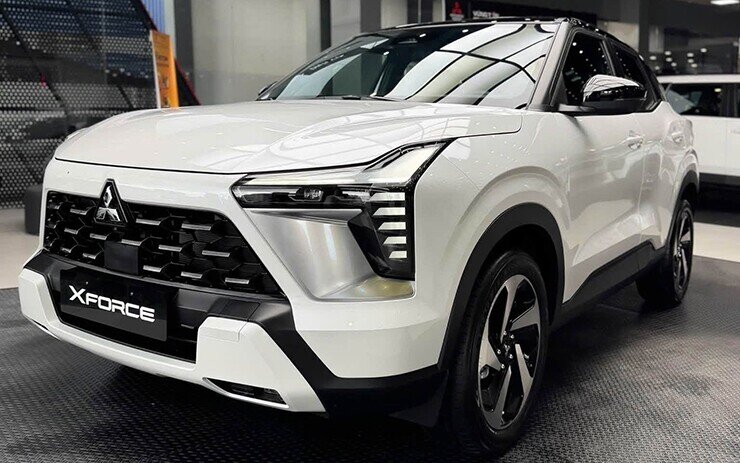Cố tiền lên SUV hạng B+: Chiêu thức "bẫy tài chính" gia đình trẻ - 1