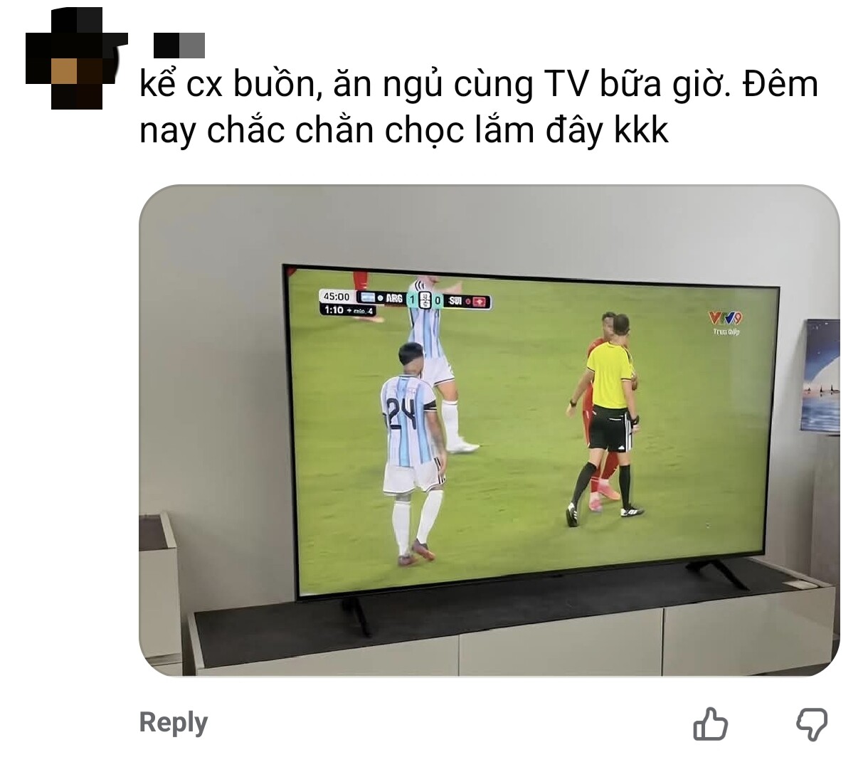 Cảm xúc thiếu vắng World Cup.