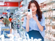 Mua điện thoại mới: Khi nào nên đặt online, khi nào nên đến cửa hàng?
