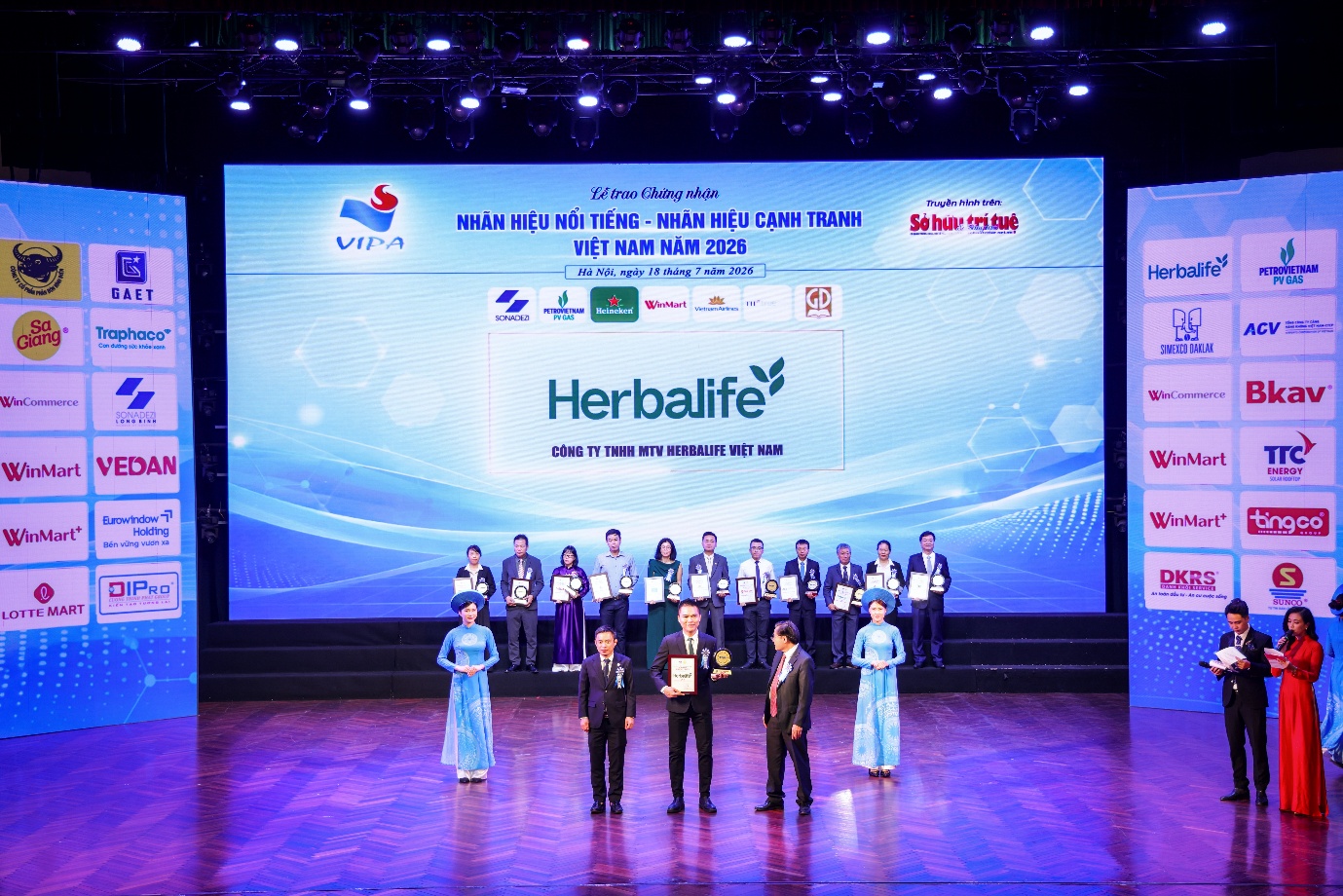 Herbalife Việt Nam được vinh danh tại Nhãn Hiệu Nổi Tiếng – Nhãn Hiệu Cạnh Tranh Việt Nam 2026