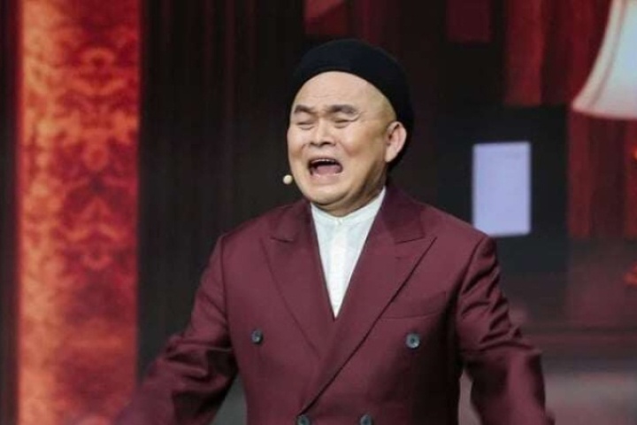 "Vua hài đất Bắc" Xuân Hinh: "Hai hàng nước mắt tôi cứ chảy ròng ròng vì nghĩ tới cảnh đó"